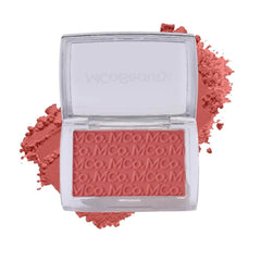 MCoBeauty Glow Up pH Blush crée une teinte sur mesure pour le teint.