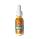 Sérum MD Complete avec rétinol et vitamine C dans une bouteille prête à l’application.