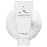 Medicube Nettoyant Mousse Rouge Bouteille : purification en douceur pour peau sensible.
