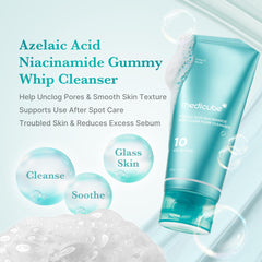 Medicube texture bulle bleue s étire puis mousse douce sur la peau.