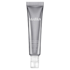 Medik8 Crystal Retinal Ceramide Eye 6 emballage élégant pour une routine ciblée.