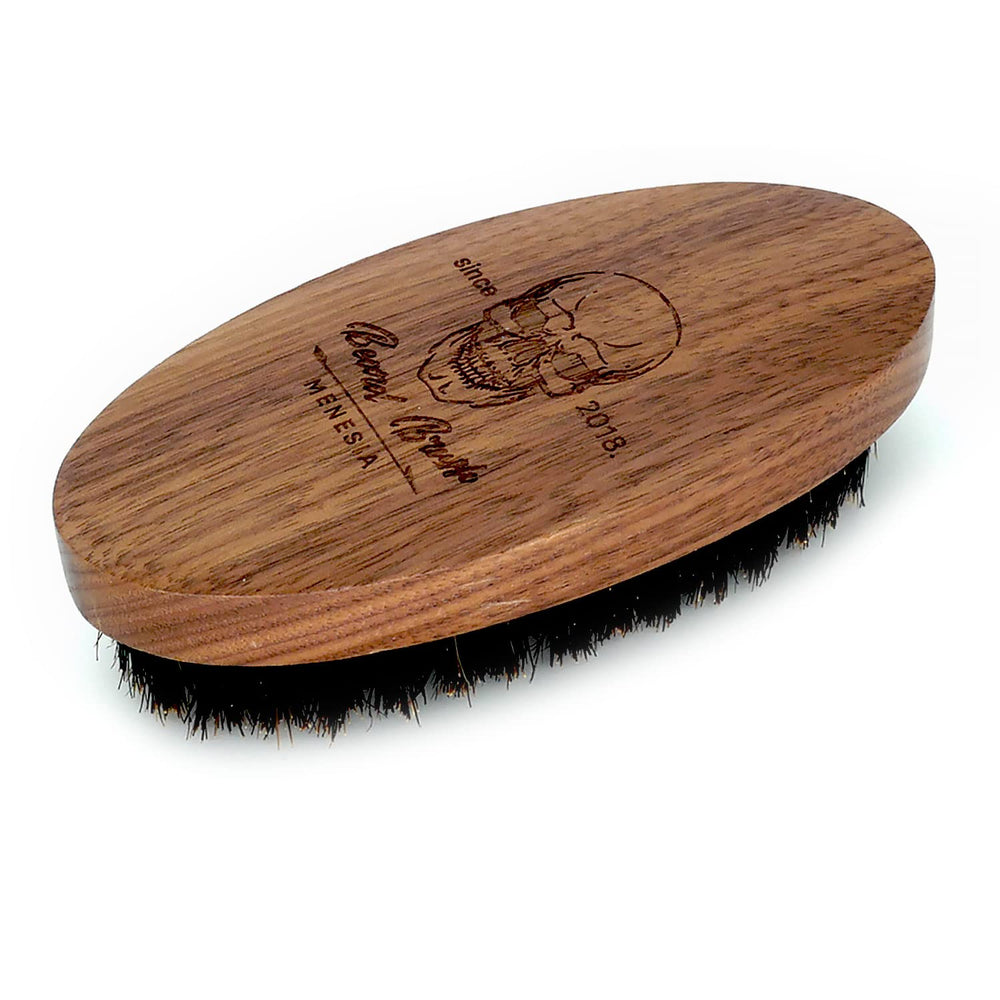 Brosse barbe Menesia en bois de noyer noir, format poche pratique pour voyage.