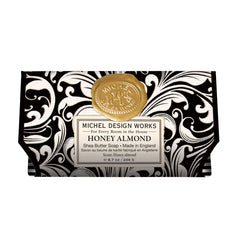 Michel Design Works – savon miel-amande, motif noir et blanc, douche luxueuse et durable.