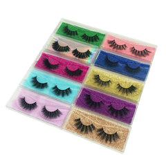 Cils 5D faux mink MIKIWI pour un effet glamour subtil.