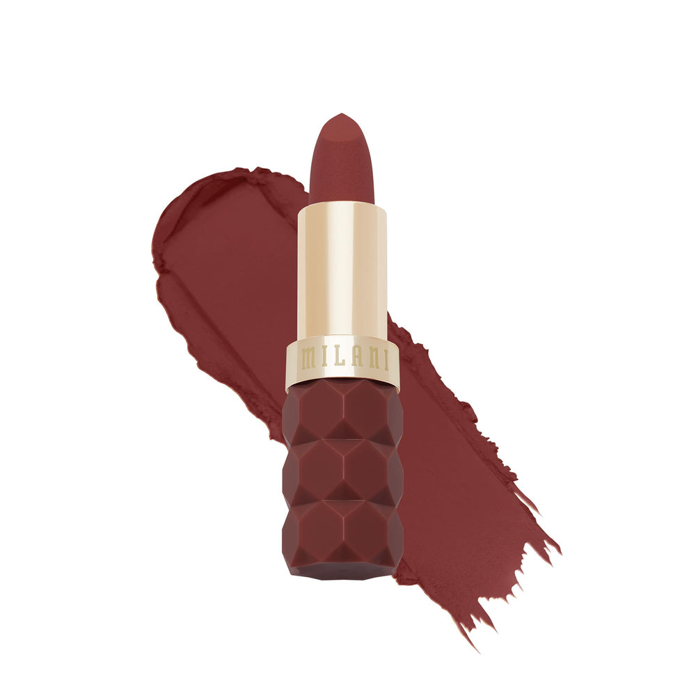 Milani Color Fetish Matte Lipstick Passion, texture velours qui glisse pour une couleur riche en un passage.