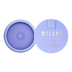 Milani Conceal + Perfect Primer, emballage élégant mis en valeur sur une table de maquillage.