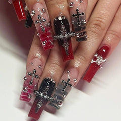 Ongles MISUD adhésifs Long Carré gothique rouge et noir, look durable.