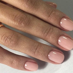 Modelones 16 tailles d’ongles pour un ajustement precis.