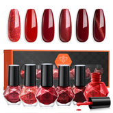 Modelones vernis rouge: bouteilles en affichage élégant pour une manucure à domicile parfaite.