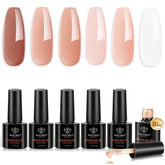 Modelones gel de construction nude caramel prêt pour une manucure élégante