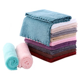 Lingettes MOONQUEEN en microfibres pour visage, séchage rapide et douceur.
