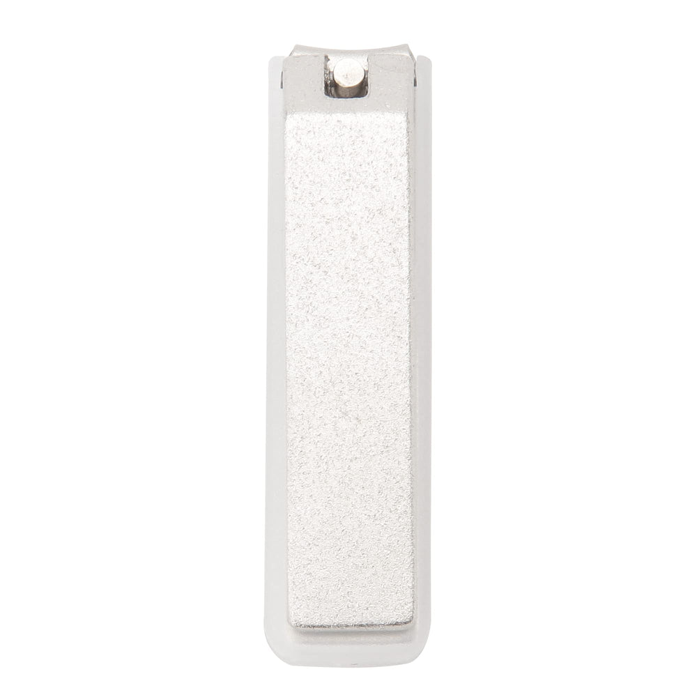 MUJI coupe-ongles petit 6 cm en action pour une coupe précise.