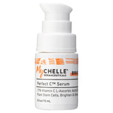 MyChelle Perfect C Serum, bouteille à pompe prête à l’emploi pour un teint plus lumineux.