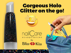 Nail Care Headquarters – stylo holo application ongles pour un éclat discret.