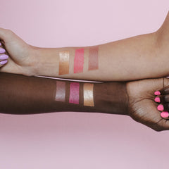 Naked Sundays Dusty Rose application: nuance subtile et polyvalente.