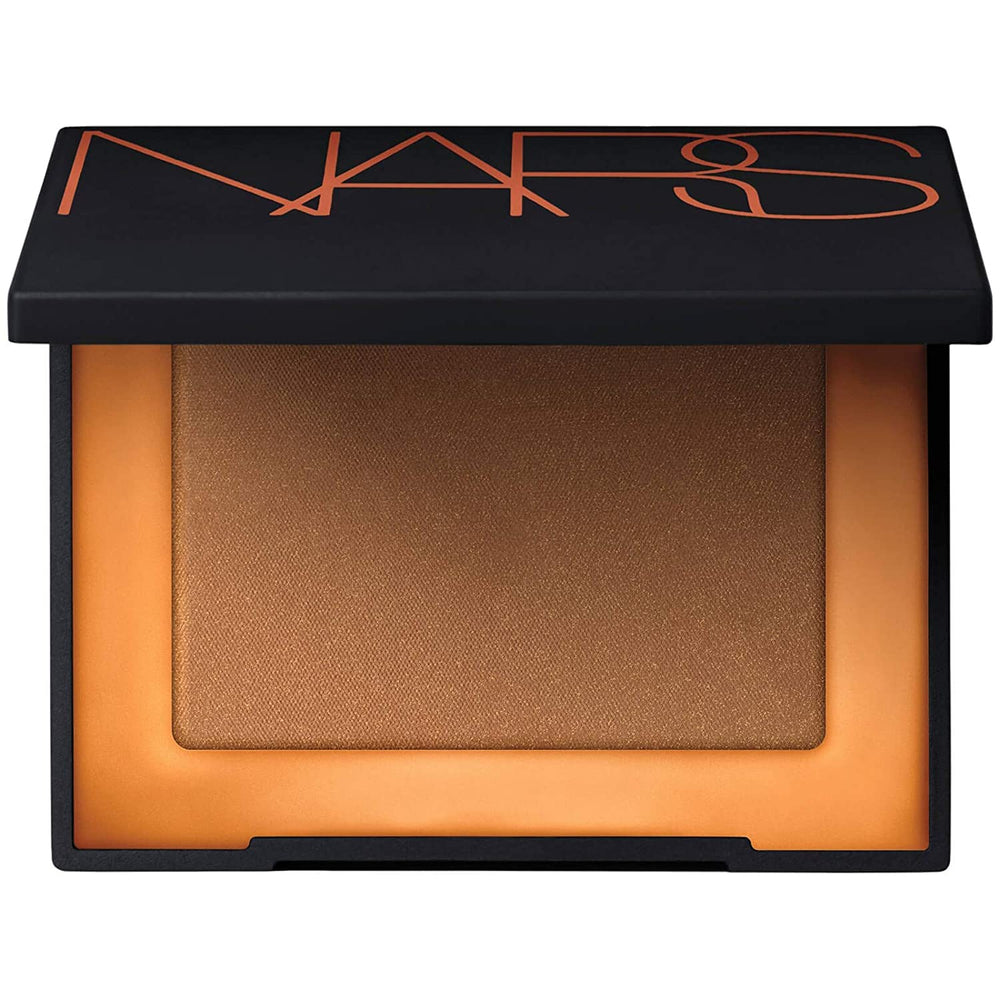 NARS Laguna mini, compact bronzant, texture légère pour un bronzage naturel en déplacement.