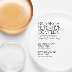 NARS Hydratant Réfléchissant à la Lumière sphères hyaluroniques, hydratation durable et peau plus lisse.