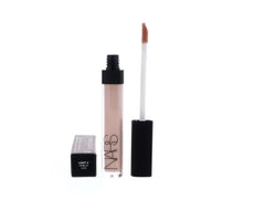 NARS anti-cernes crème Vanilla – texture soyeuse pour application fluide