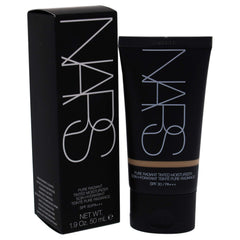 NARS Pure Radiant Teint Alaska — protection solaire légère pour la peau.