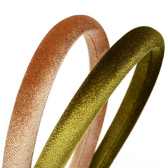 Bandeau velours Naruning rose poudre – toucher doux pour un confort quotidien.