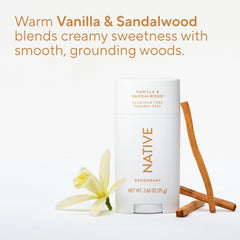 Native Déodorant Vanille et Santal, texture sèche sans résidu gras.