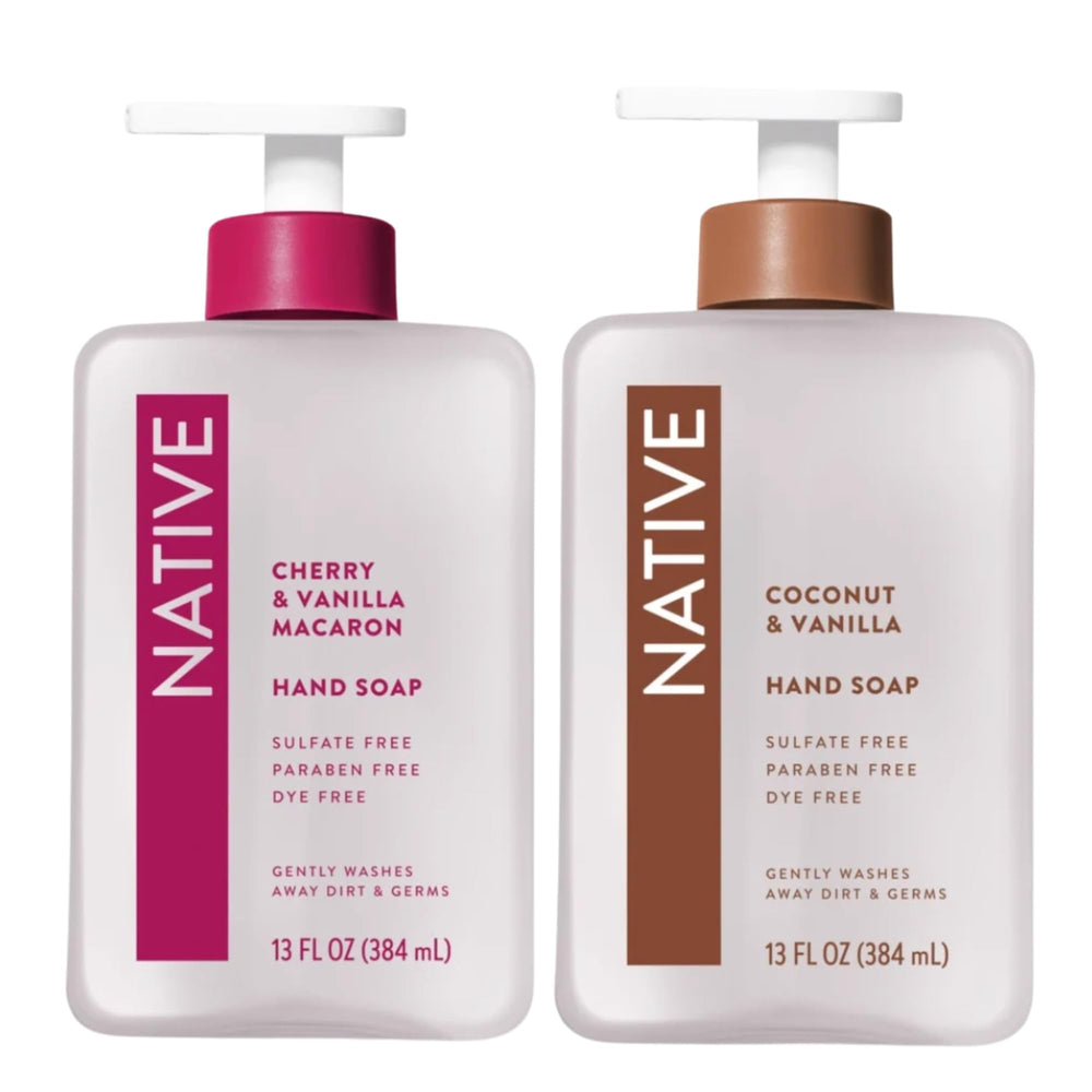 Savon Native Cerise et Vanille Macaron – deux bouteilles élégantes pour la salle de bains.