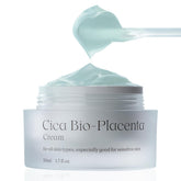 NATURAL DERMA PROJECT NDP Cica Cream sur la bouteille, douceur apaisante pour peau sensible.