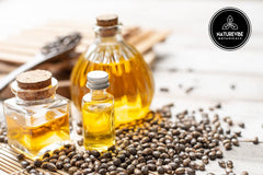 Naturevibe Botanicals Huile de Ricin, cheveux brillants grâce à une huile naturelle.