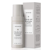 Naturium gel resurfacant 10% – bouteille montrant l'exfoliation du visage.