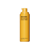 Nécessaire: bouteille solaire minérale pour le corps SPF30.