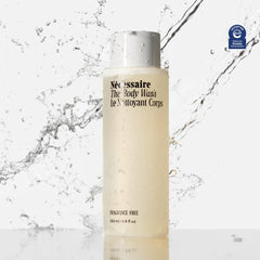 Nécessaire gel-douche-corps-ceramides-niacinamide : soutient la barrière cutanée pendant la douche.