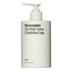 Lotion corps Hinoki de Nécessaire – bouteille pompe, application pratique.