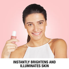 Texture légère du sérum Bright Boost sur la peau.