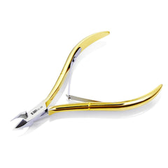 Pince à cuticules Nghia, prise en main ergonomique pour des gestes précis.