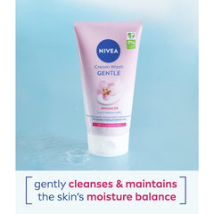 Texture crème onctueuse du Lavage Crème Daily Essentials purifiant sans dessécher