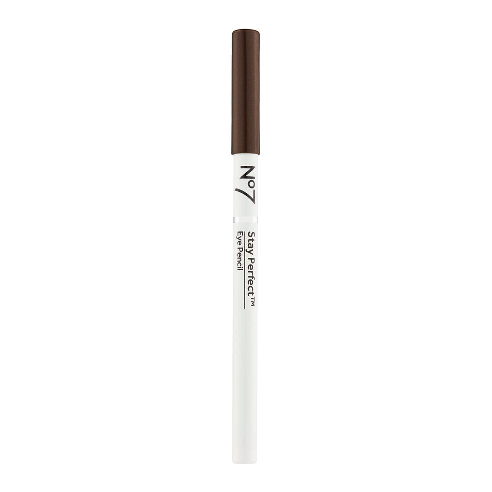 No7 Crayon Yeux Brun - Pointe précision pour tracé net et précis.