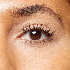 No7 Mascara Impact séchant rapidement pour une tenue sans bavures