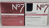No7 Restore & Renew crème visage et cou, hydratation nourrissante au quotidien.