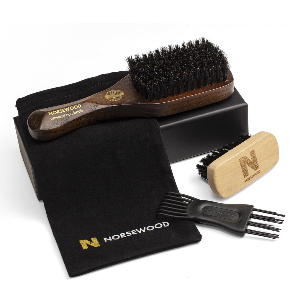 Brosse Norsewood en poils de sanglier, démonstration de brillance naturelle.