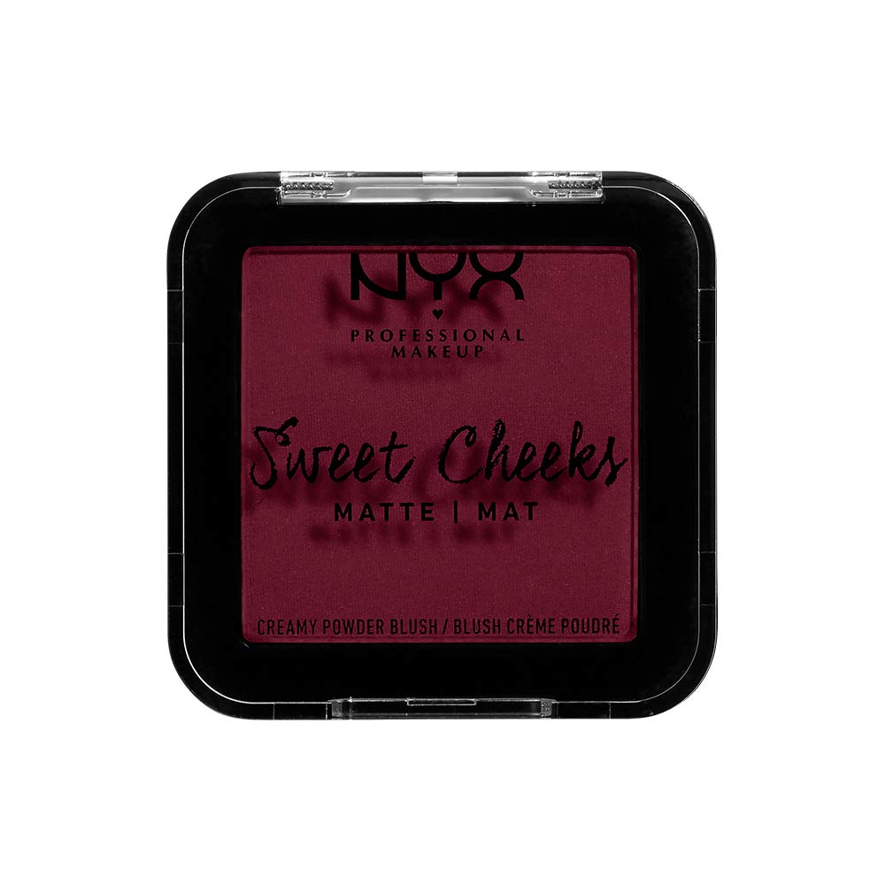 NYX Sweet Cheeks Matte Blush Rouge Riot sur les pommettes, couleur intense et matte durable.