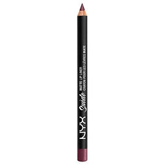 Texture veloutée de NYX Suede Matte sur lèvres, toucher doux et confortable.