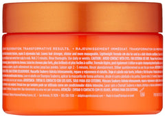 Brillance naturelle accrue sur les cheveux colorés grâce au masque.