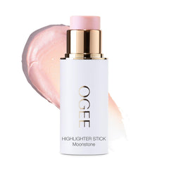 Ogee Sculpted Face Stick révèle un éclat naturel sur les pommettes par Ogee.