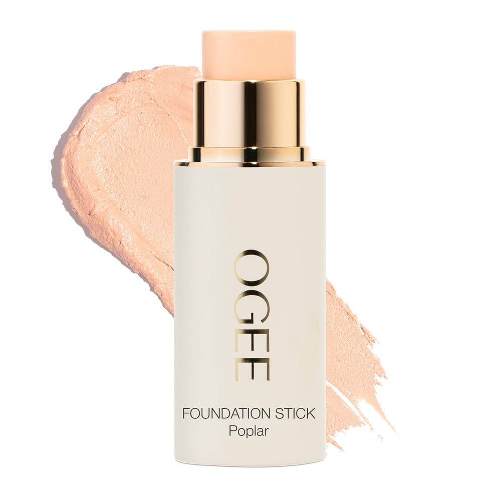 Ogee stick de teint sculpté – échantillon montrant un teint uniforme et lumineux.