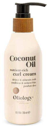 Oliology Crème Curl Huile Coco – bouteille montrant texture onctueuse et boucles définies.