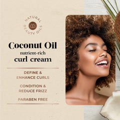 Texture crème soyeuse Oliology – douceur et souplesse visibles.