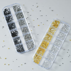 OPMADM charms pour ongles gothiques, pointe conique en or pour touche audacieuse et durable.