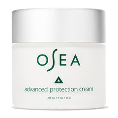 OSEA Crème Visage Avancée 1oz en flacon, hydrate rapidement et illumine la peau.