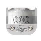 Lame Oster 000-050mm en gros plan pour des coupes nettes et précises.