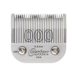 Lame Oster 000-050mm en gros plan pour des coupes nettes et précises.